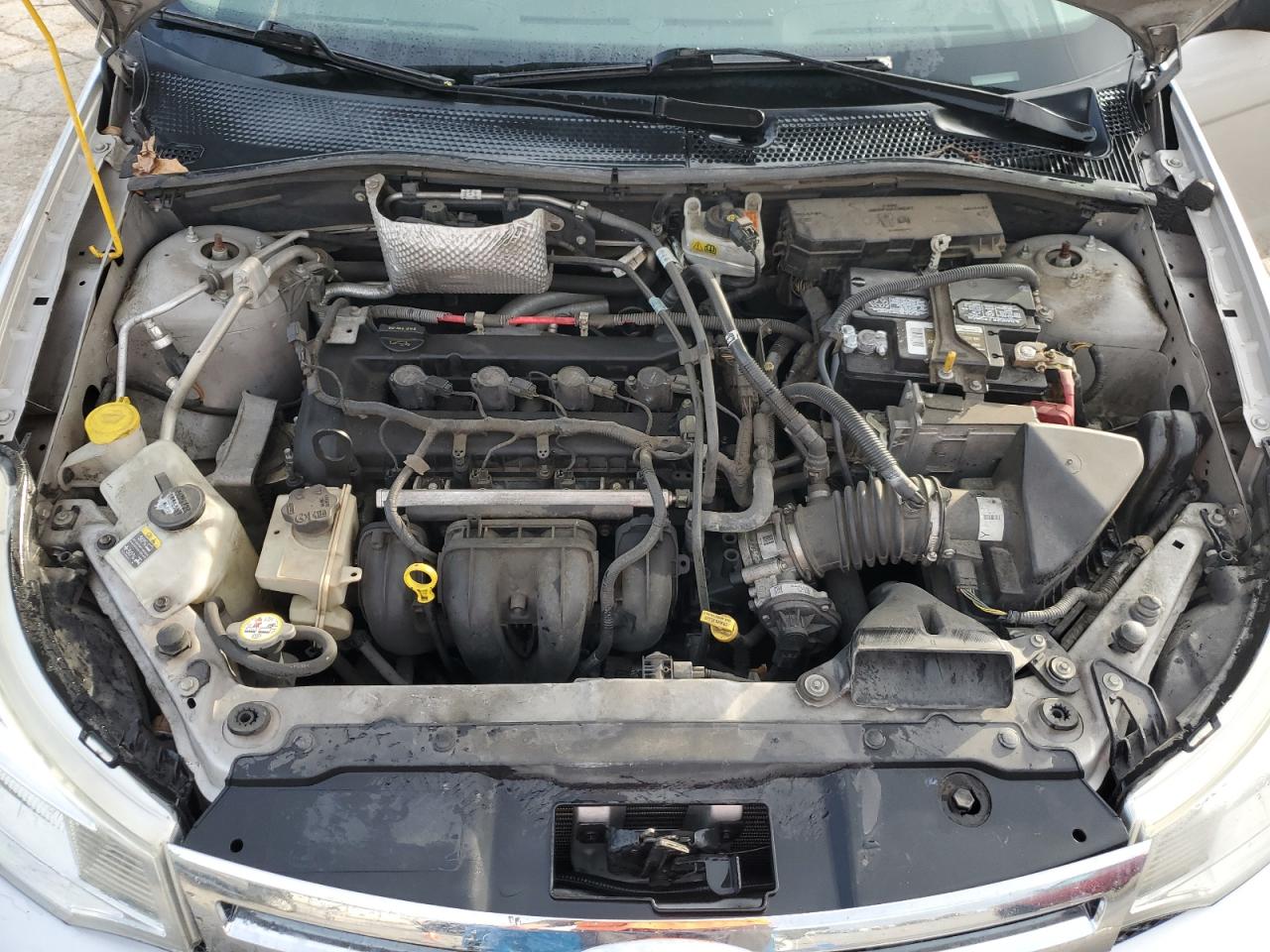 2010 Ford Focus - Image 11
