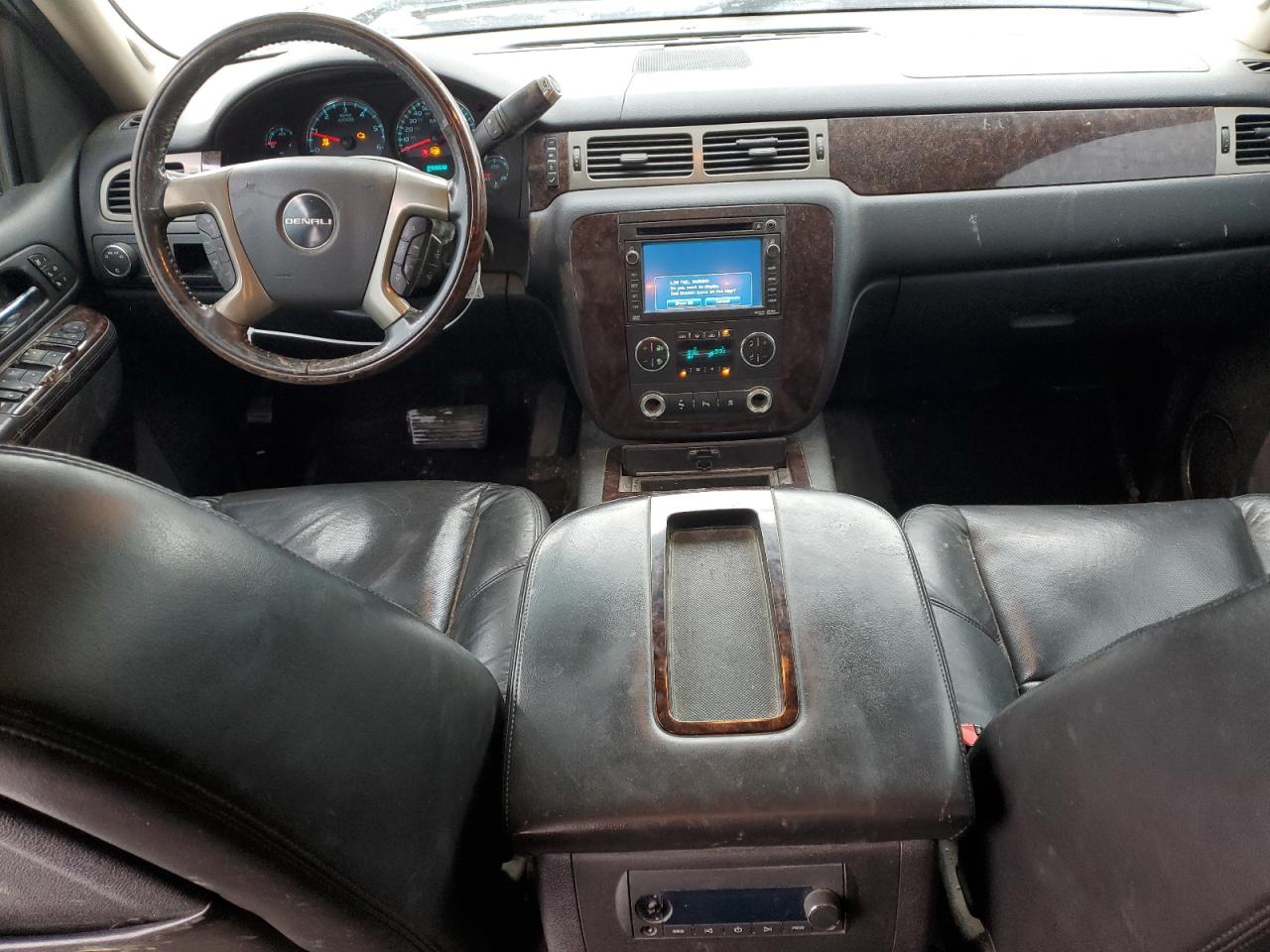 2011 GMC Sierra - Image 8