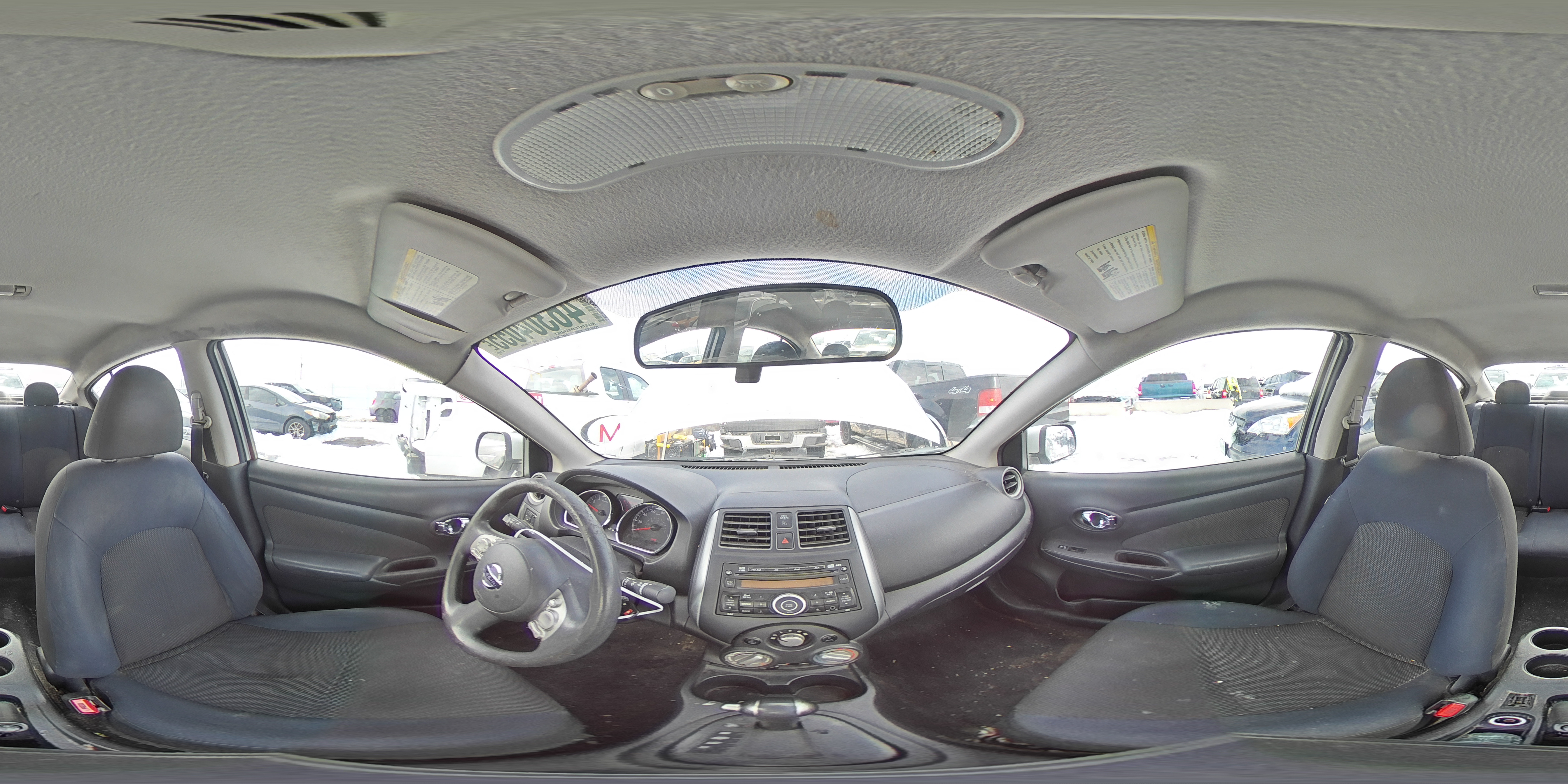 2012 Nissan Versa - Image 13
