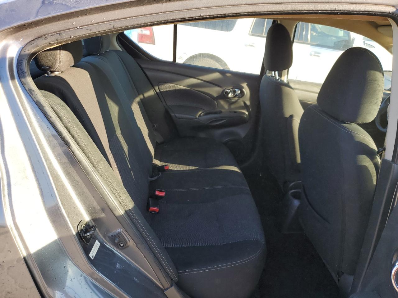 3N1CN7AP8JL832924 NISSAN VERSA 2018