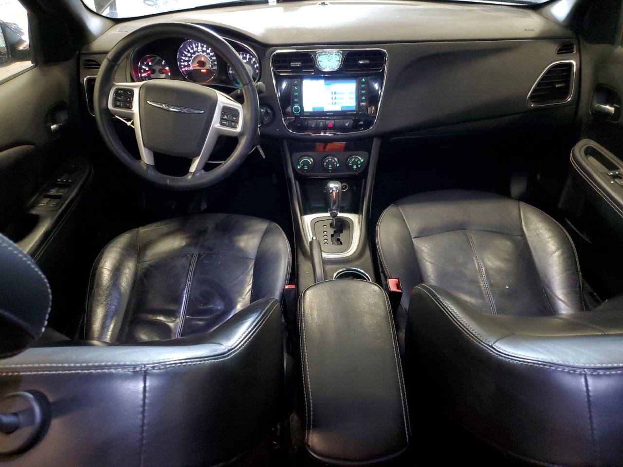 2012 Chrysler 200 - Image 8