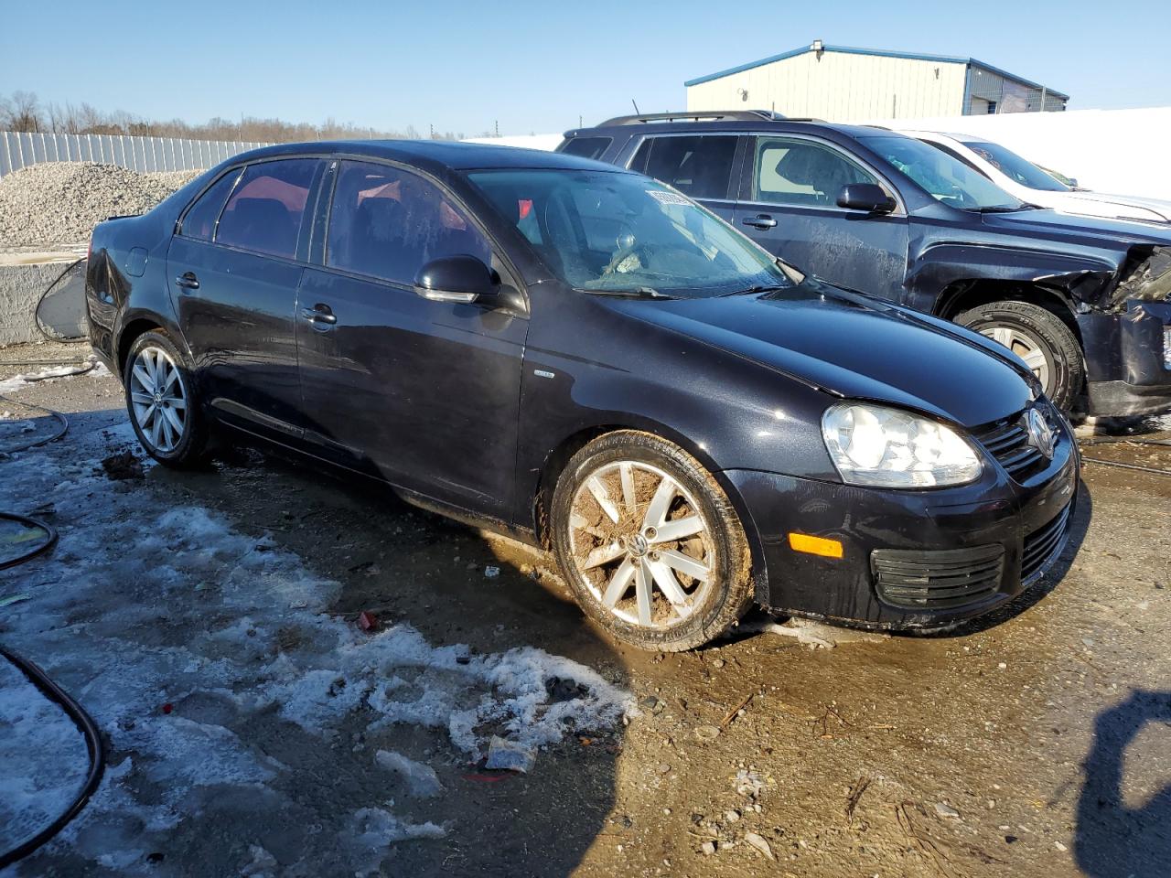 2010 Volkswagen Jetta - Image 4