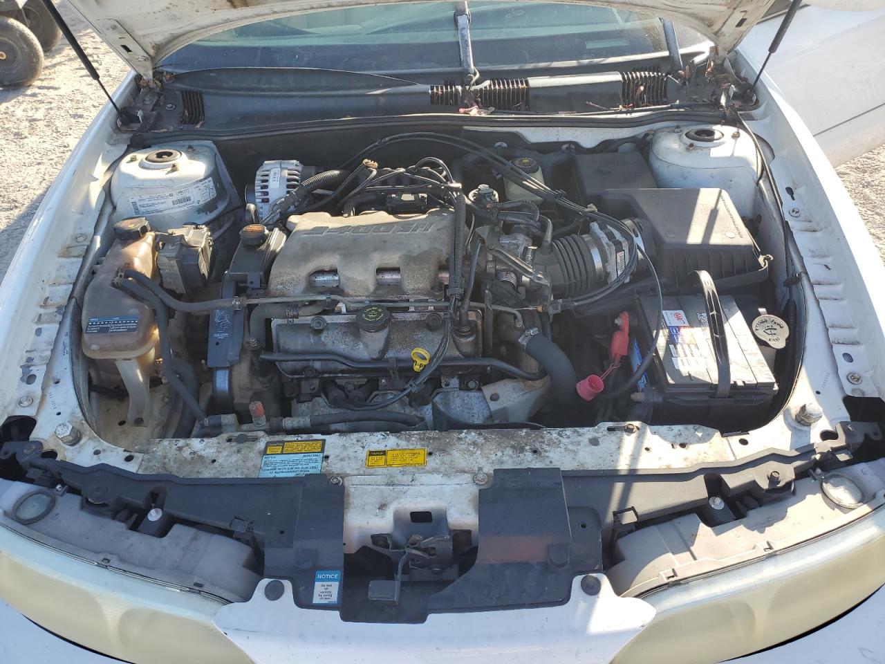 1999 Oldsmobile Alero - Image 12