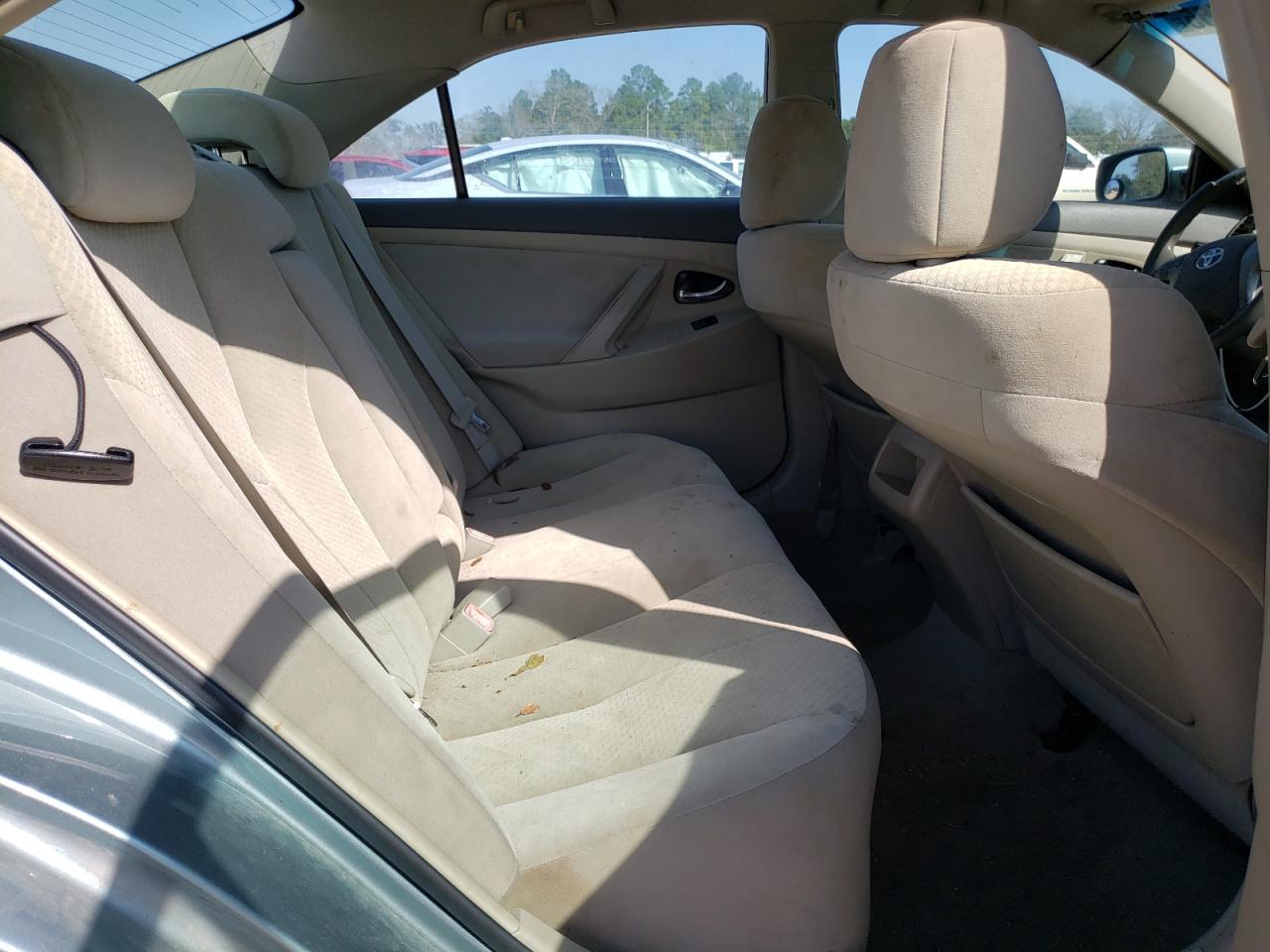 2008 Toyota Camry - Image 10
