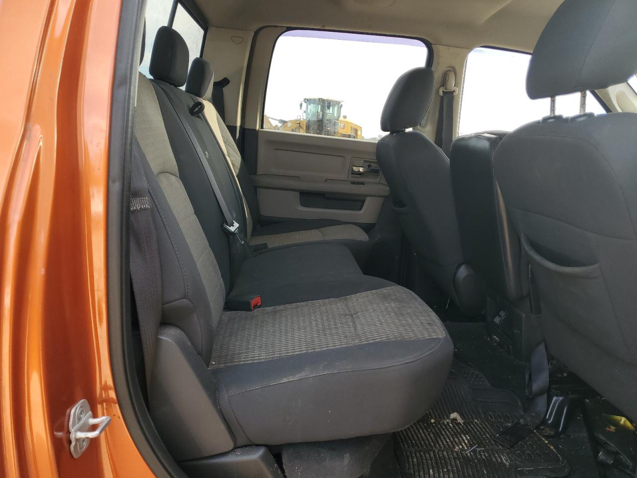 2010 Dodge RAM - Image 10
