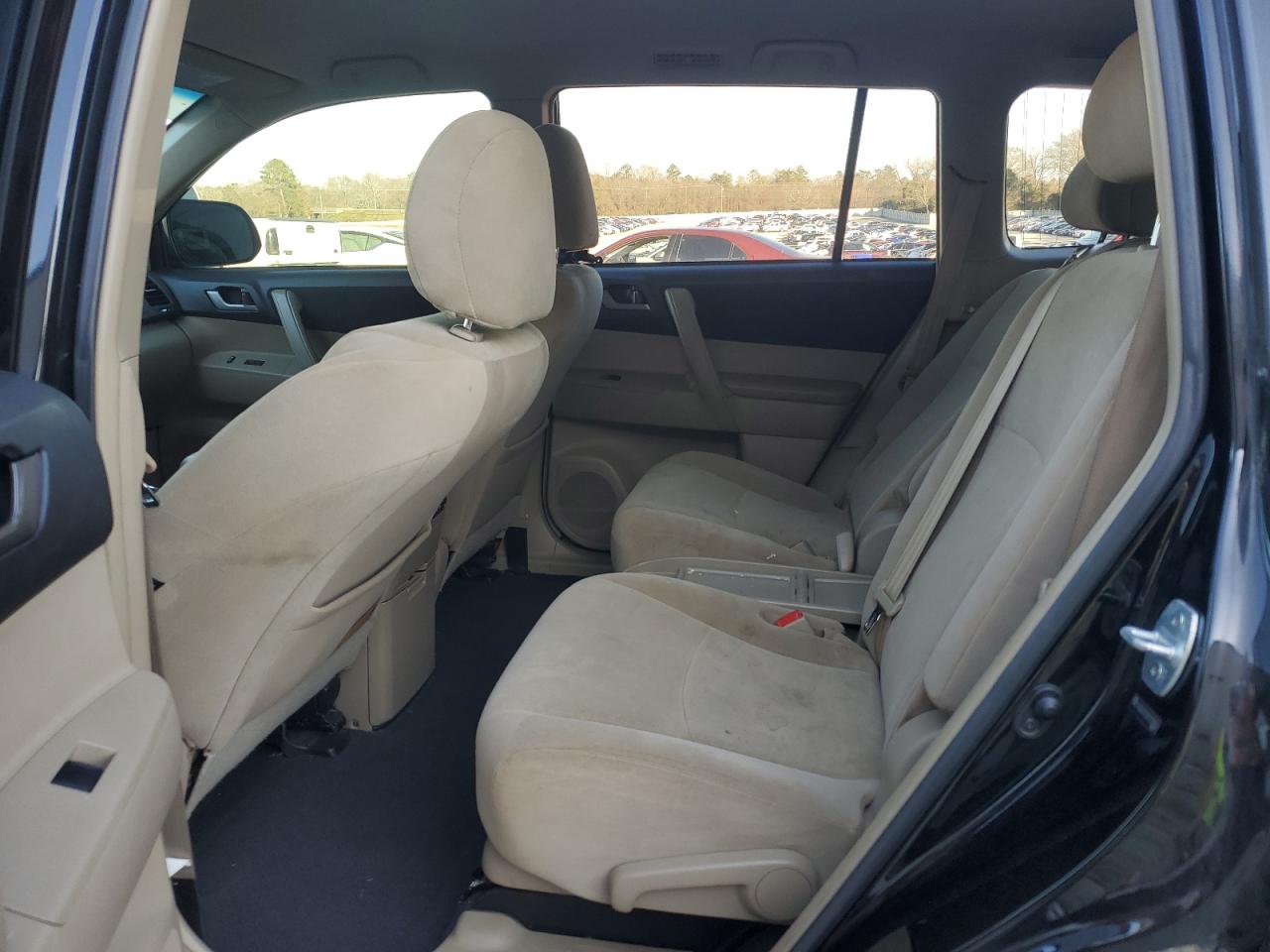 2013 Toyota Highlander - Image 11