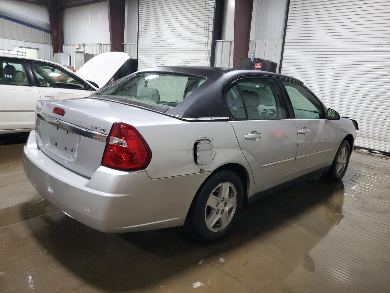 2005 Chevrolet Malibu - Image 3