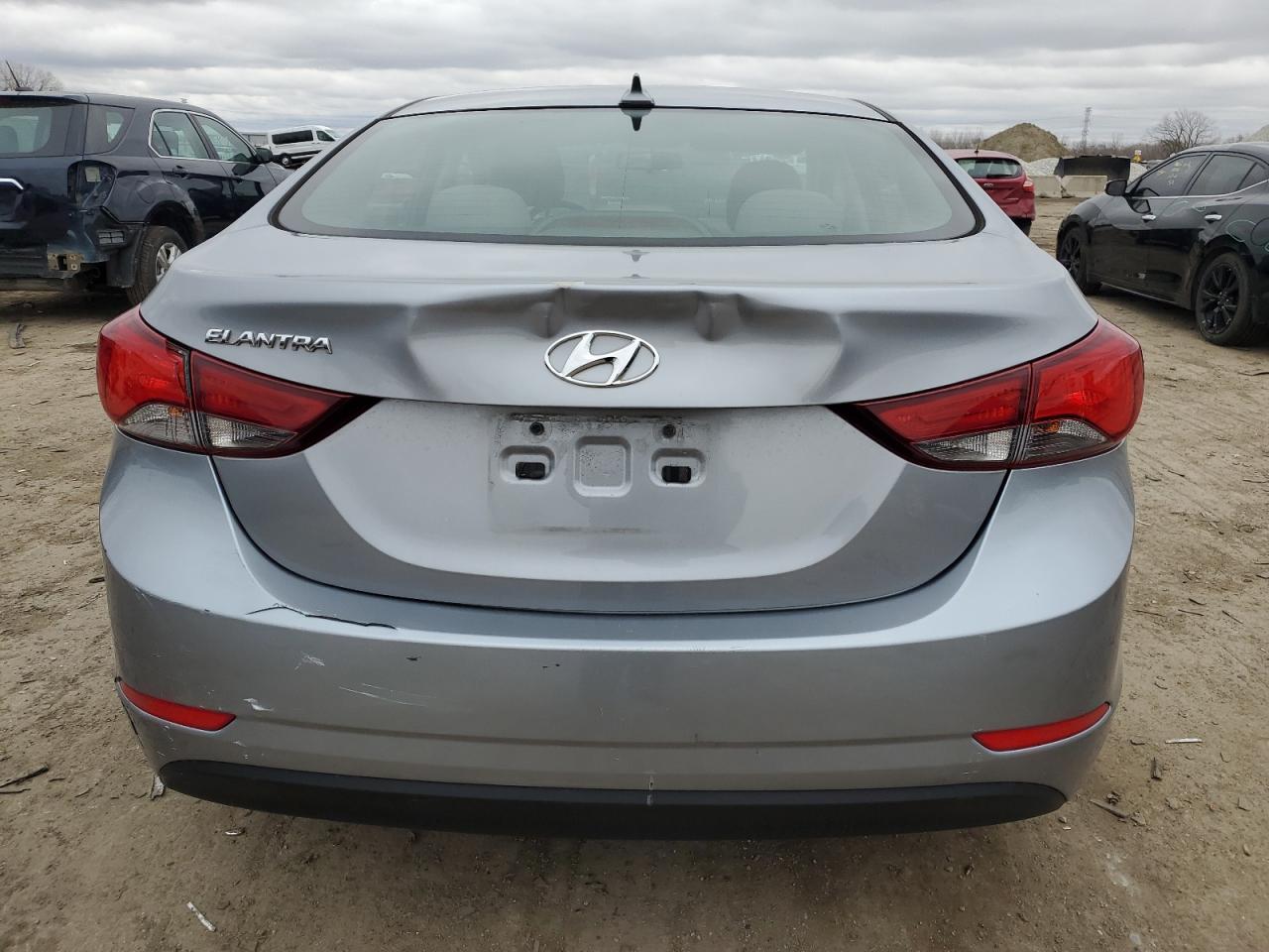5npdh4ae5gh783924 5NPDH4AE5GH783924 2016 Hyundai Elantra Se