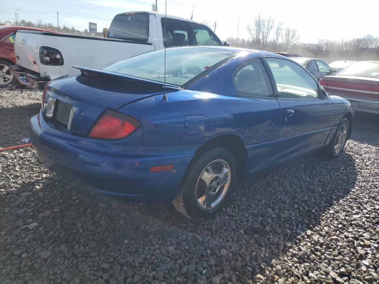 2004 Pontiac Sunfire - Image 3