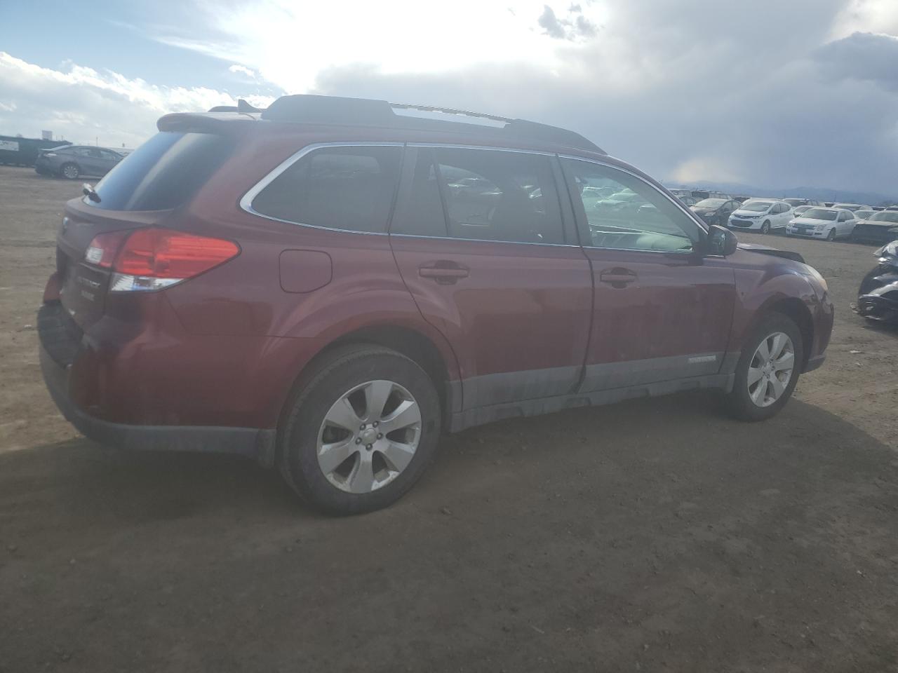 2011 Subaru Outback - Image 3