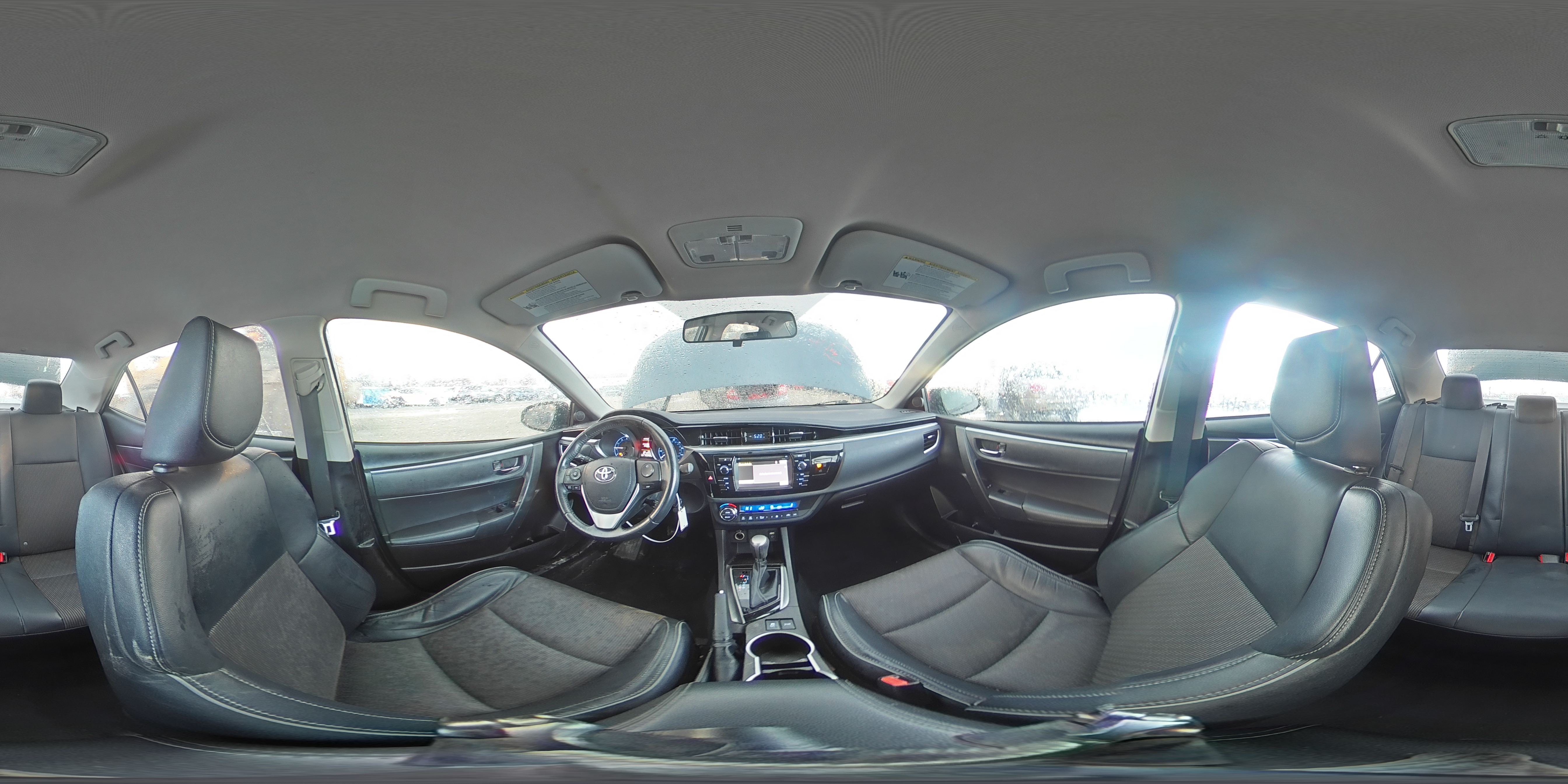 2014 Toyota Corolla - Image 13