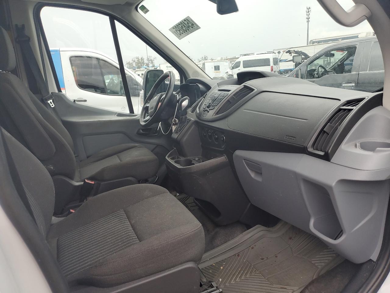 2016 Ford Transit - Image 5