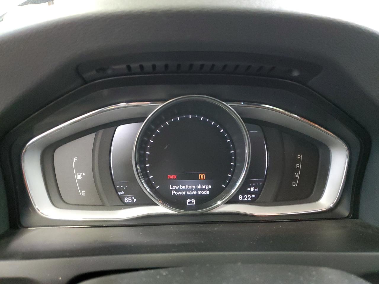2018 Volvo S60 - Image 9
