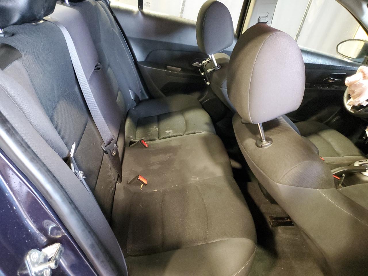 2016 Chevrolet Cruze - Image 10