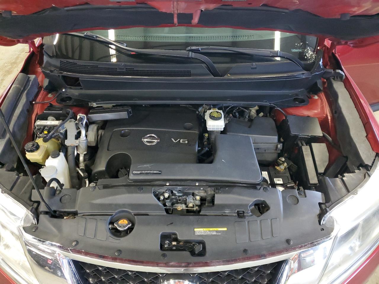 2015 Nissan Pathfinder - Image 12