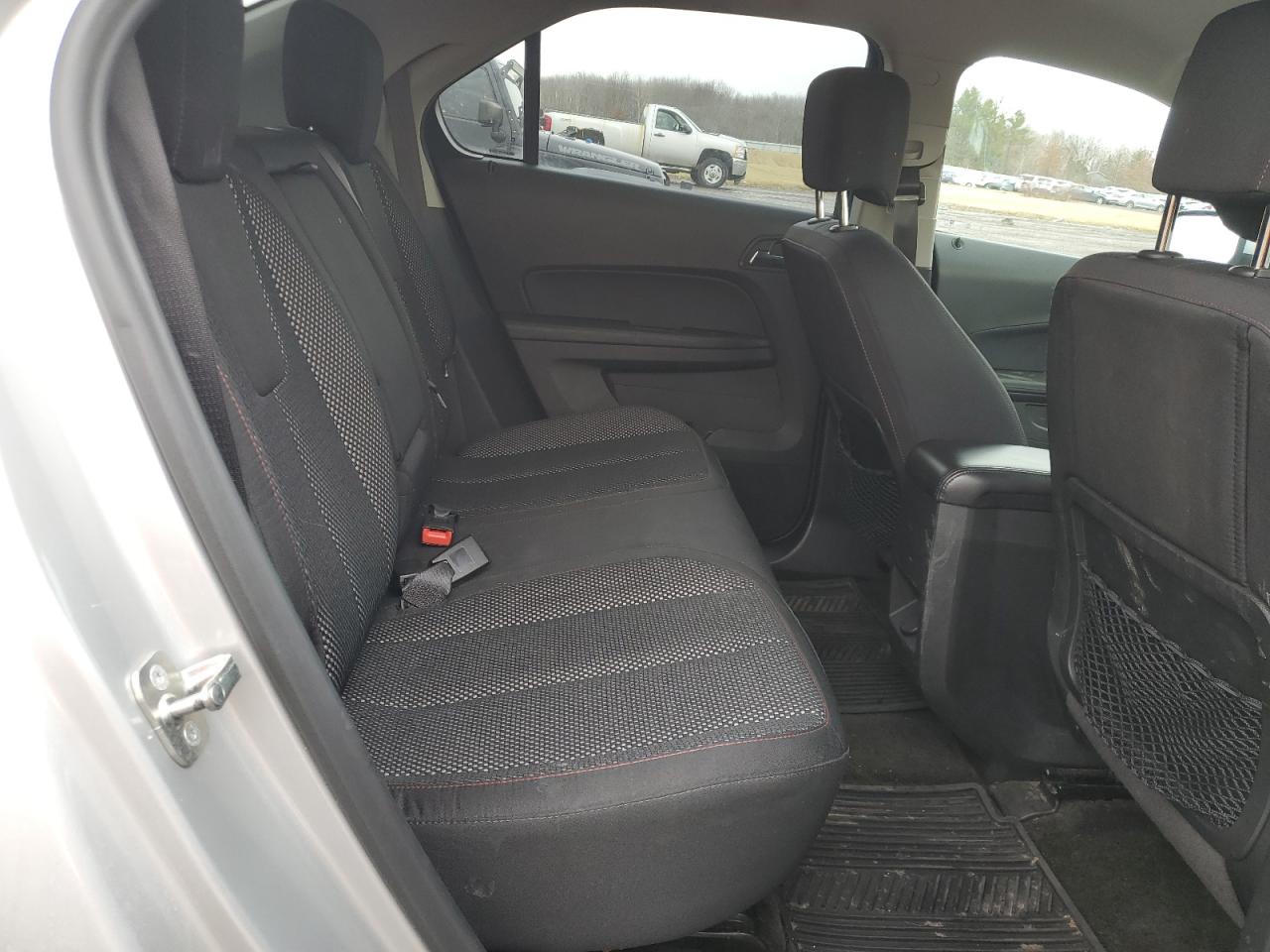 2017 Chevrolet Equinox - Image 11