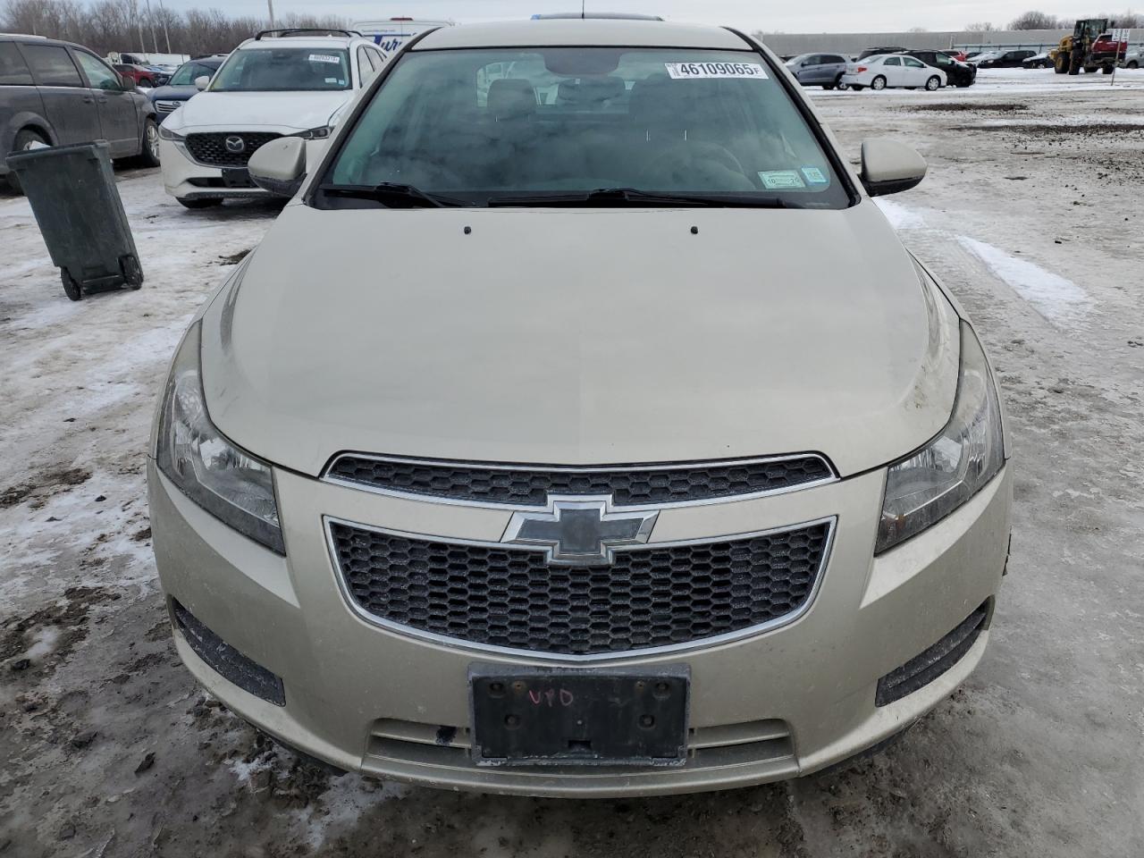 2014 Chevrolet Cruze - Image 5