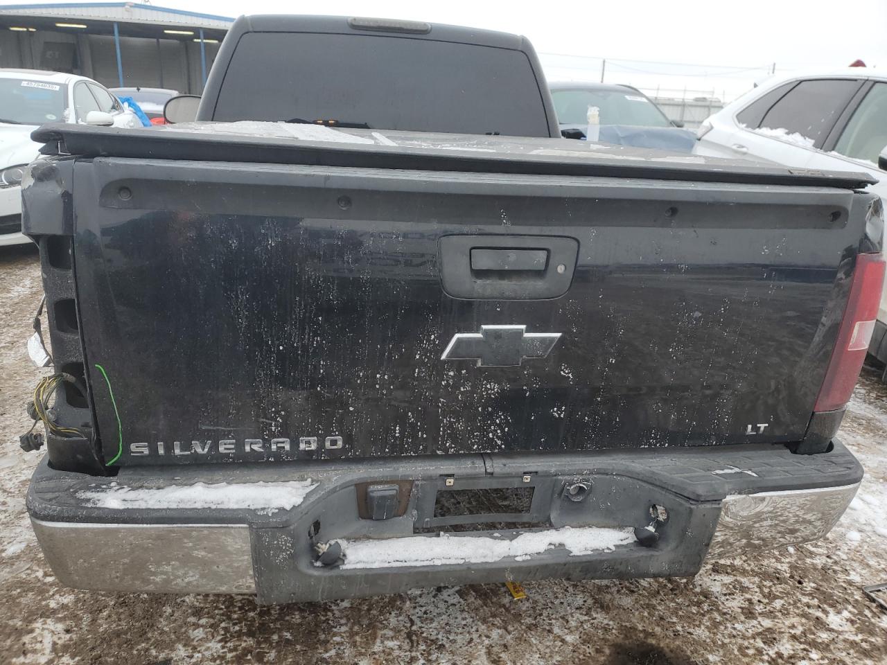 2007 Chevrolet Silverado - Image 6