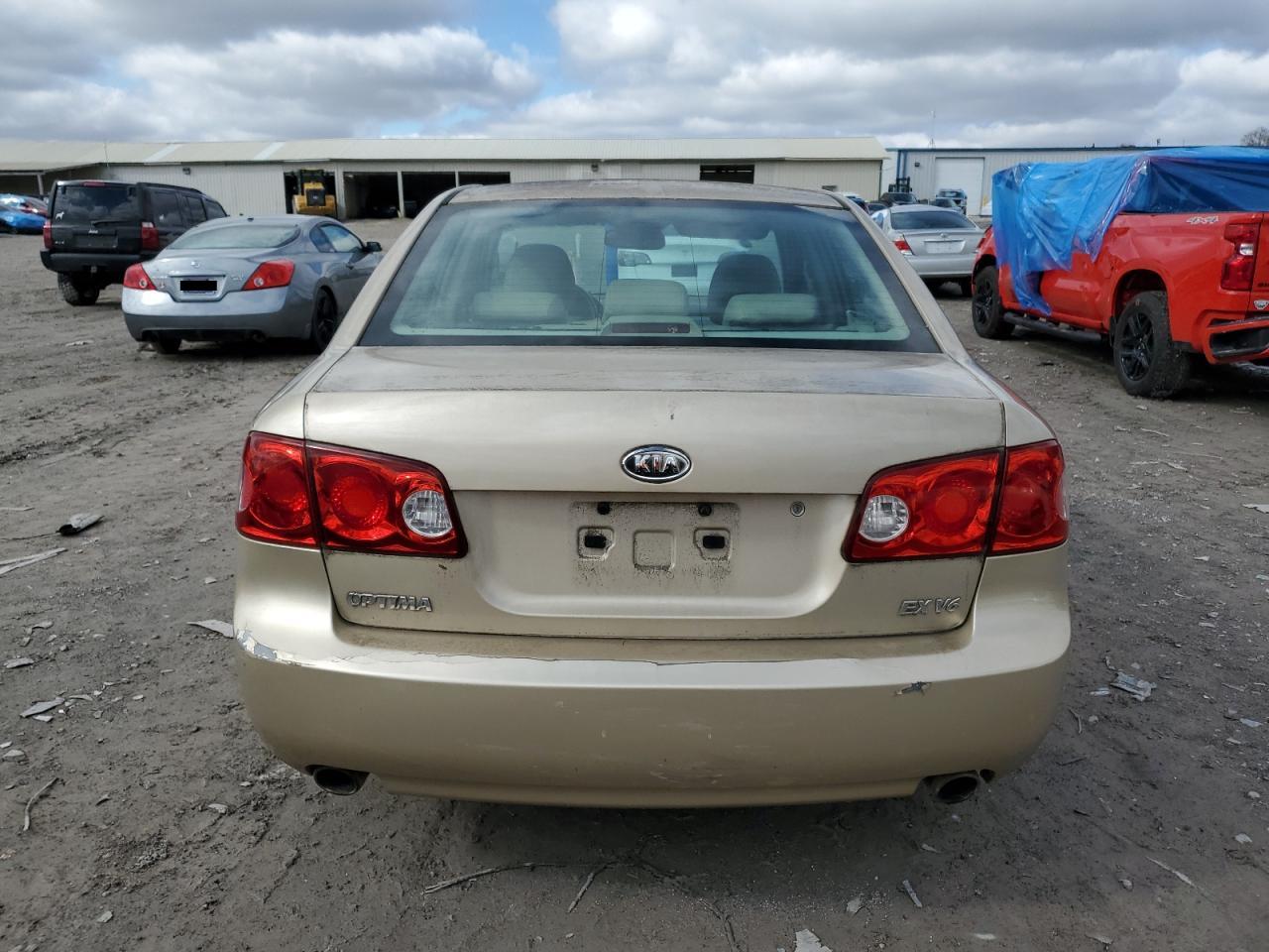 2008 Kia Optima - Image 6