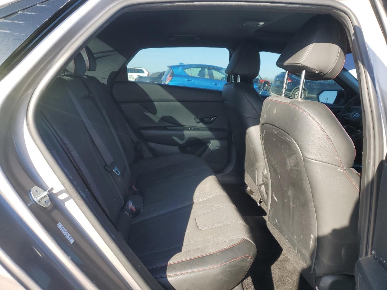 2023 Hyundai Elantra - Image 10