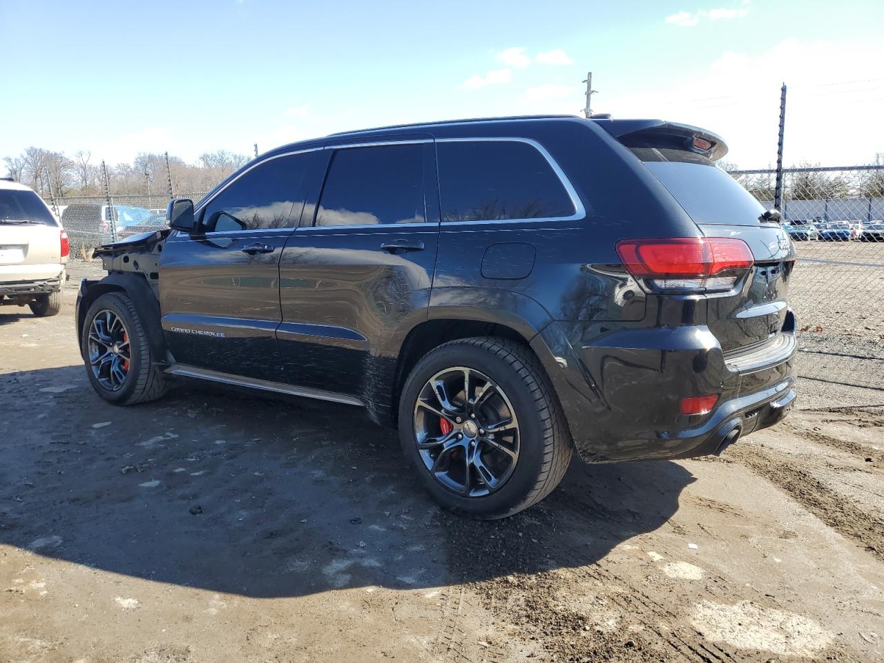 2015 Jeep Grand Cherokee - Image 2