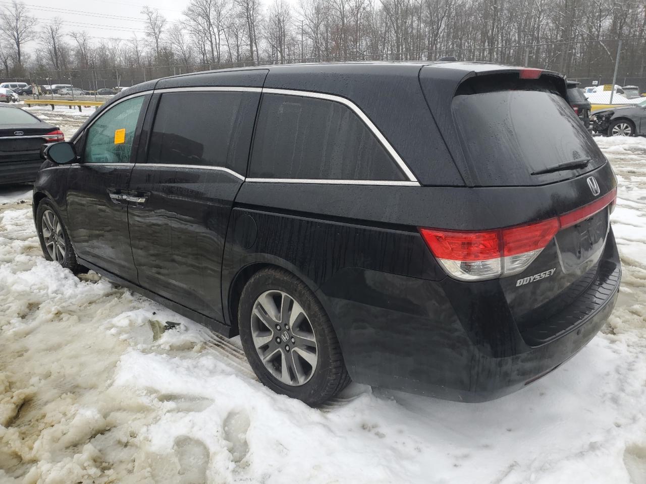 2014 Honda Odyssey - Image 2