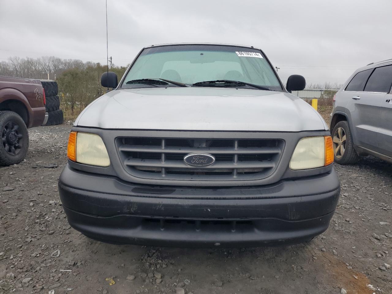 2004 Ford F-150 - Image 5