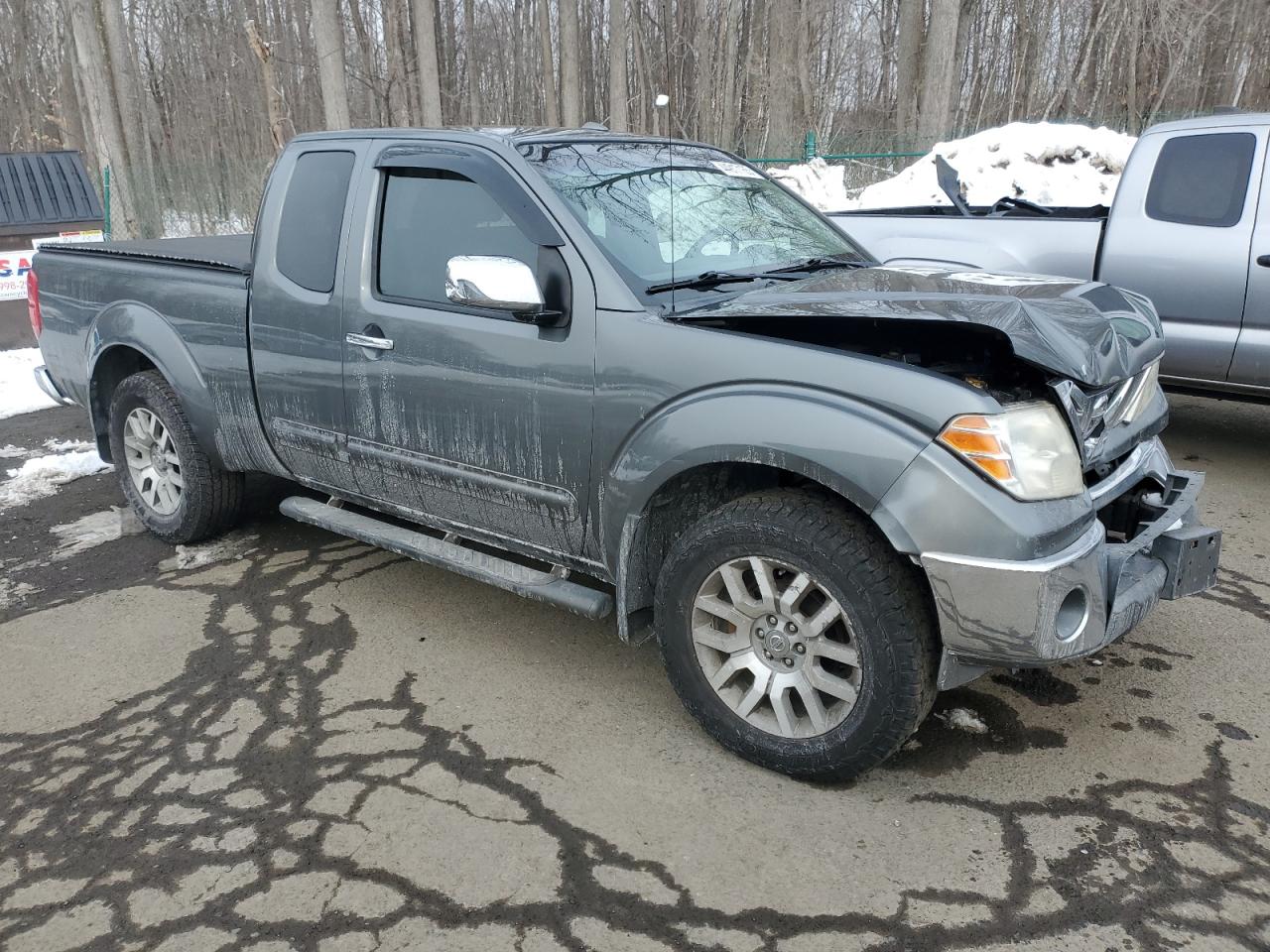 2009 Nissan Navara (Frontier) - Image 4