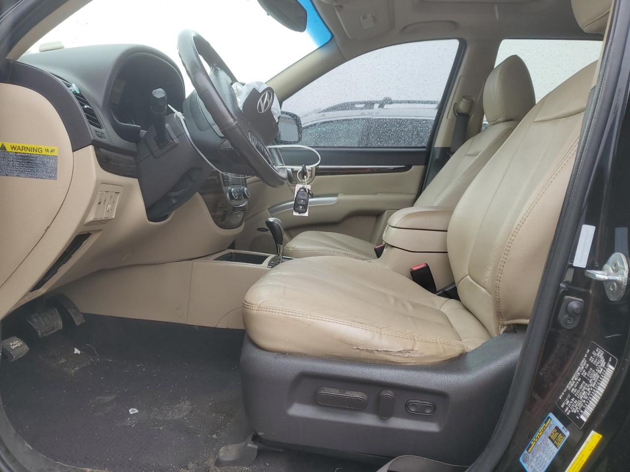2012 Hyundai Santa Fe - Image 7
