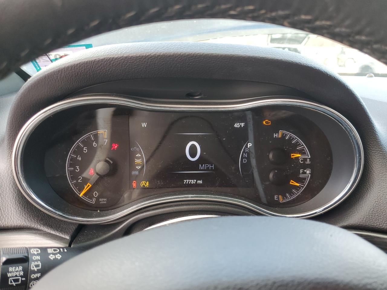 2019 Jeep Grand Cherokee - Image 9