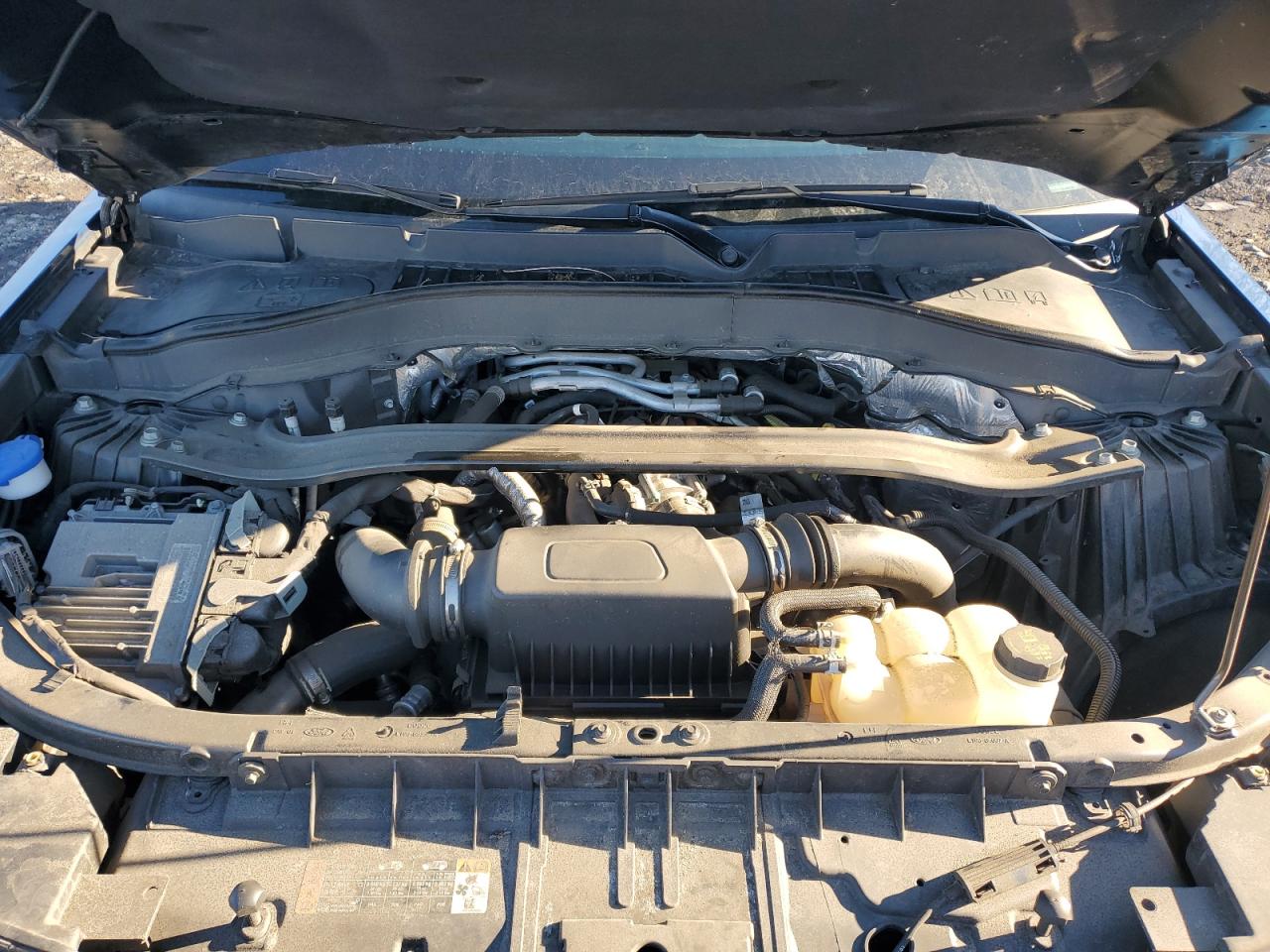 2020 Ford Explorer - Image 13