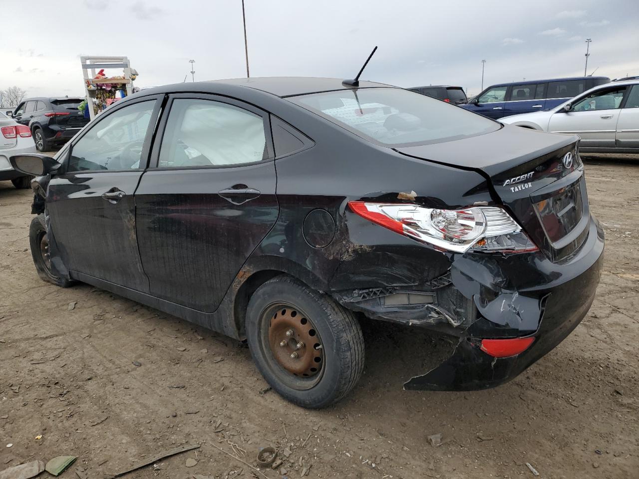 2013 Hyundai Accent - Image 2