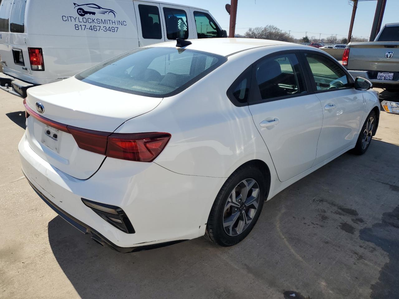 2021 Kia Forte - Image 3