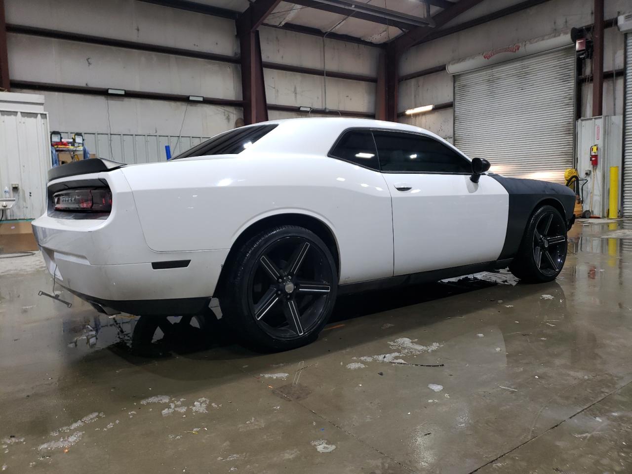 2011 Dodge Challenger - Image 3