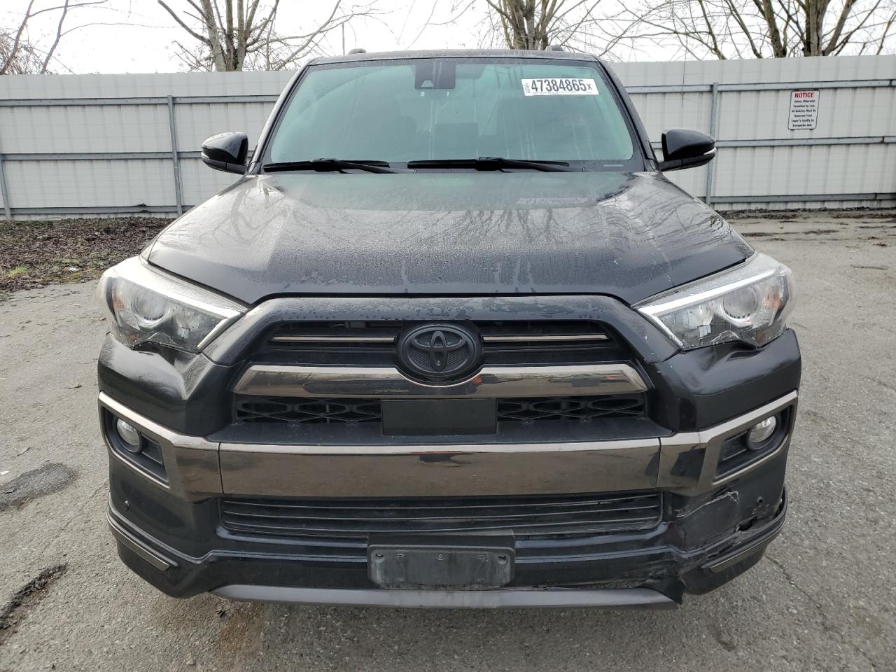 2020 Toyota 4Runner - Image 5