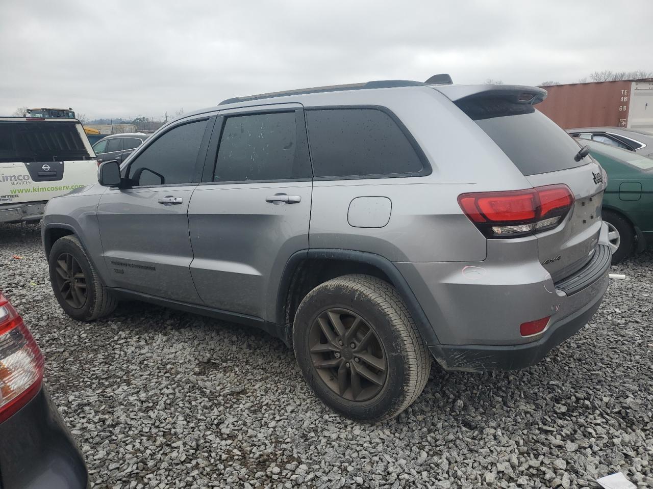 2016 Jeep Grand Cherokee - Image 2