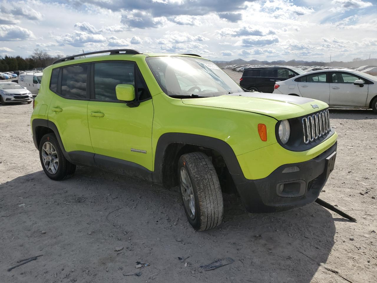 2018 Jeep Renegade - Image 4