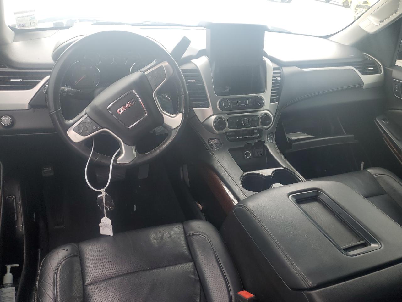 2019 GMC Yukon - Image 8