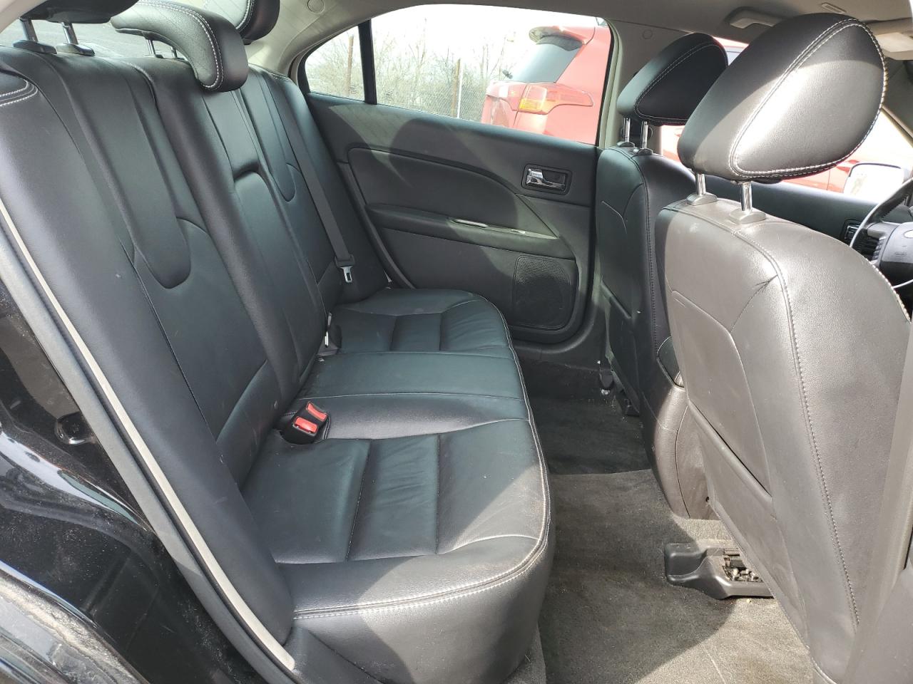 2011 Ford Fusion - Image 10