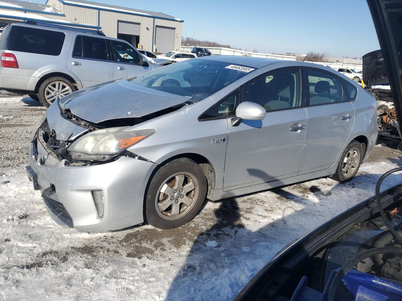 2014 Toyota Prius Plug-In للبيع في Earlington، KY - Front End