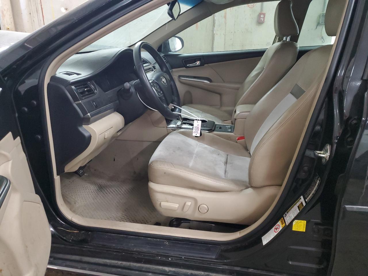 2012 Toyota Camry - Image 7