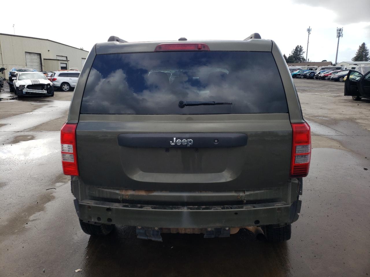 2016 Jeep Liberty (Patriot) - Image 6