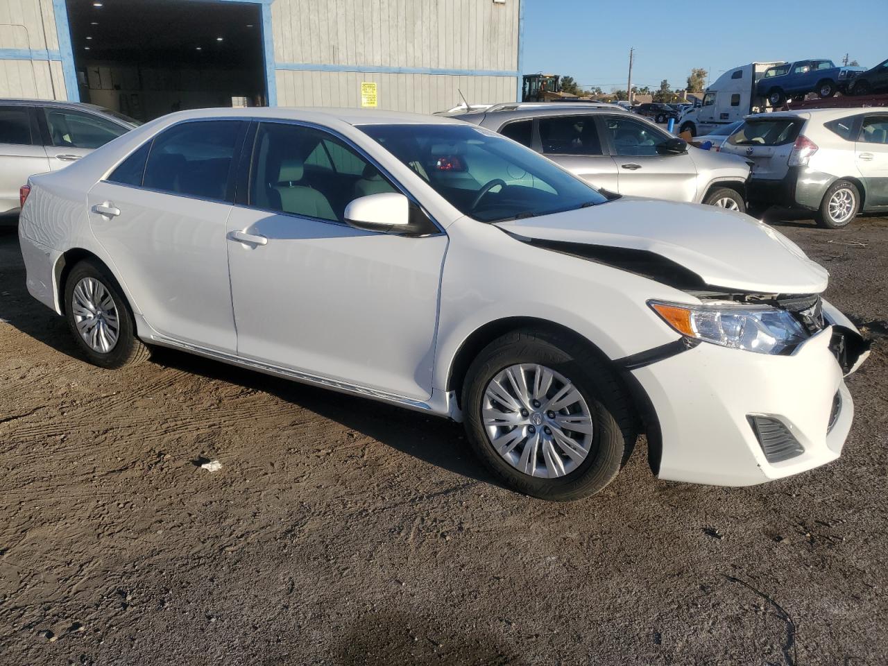 2014 Toyota Camry - Image 4