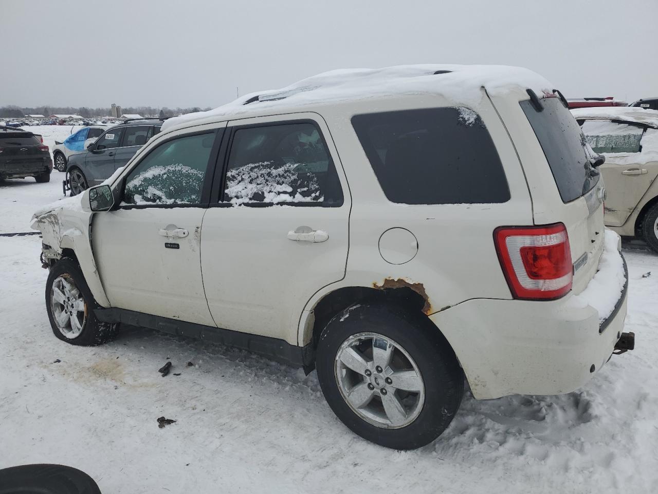2011 Ford Escape - Image 2