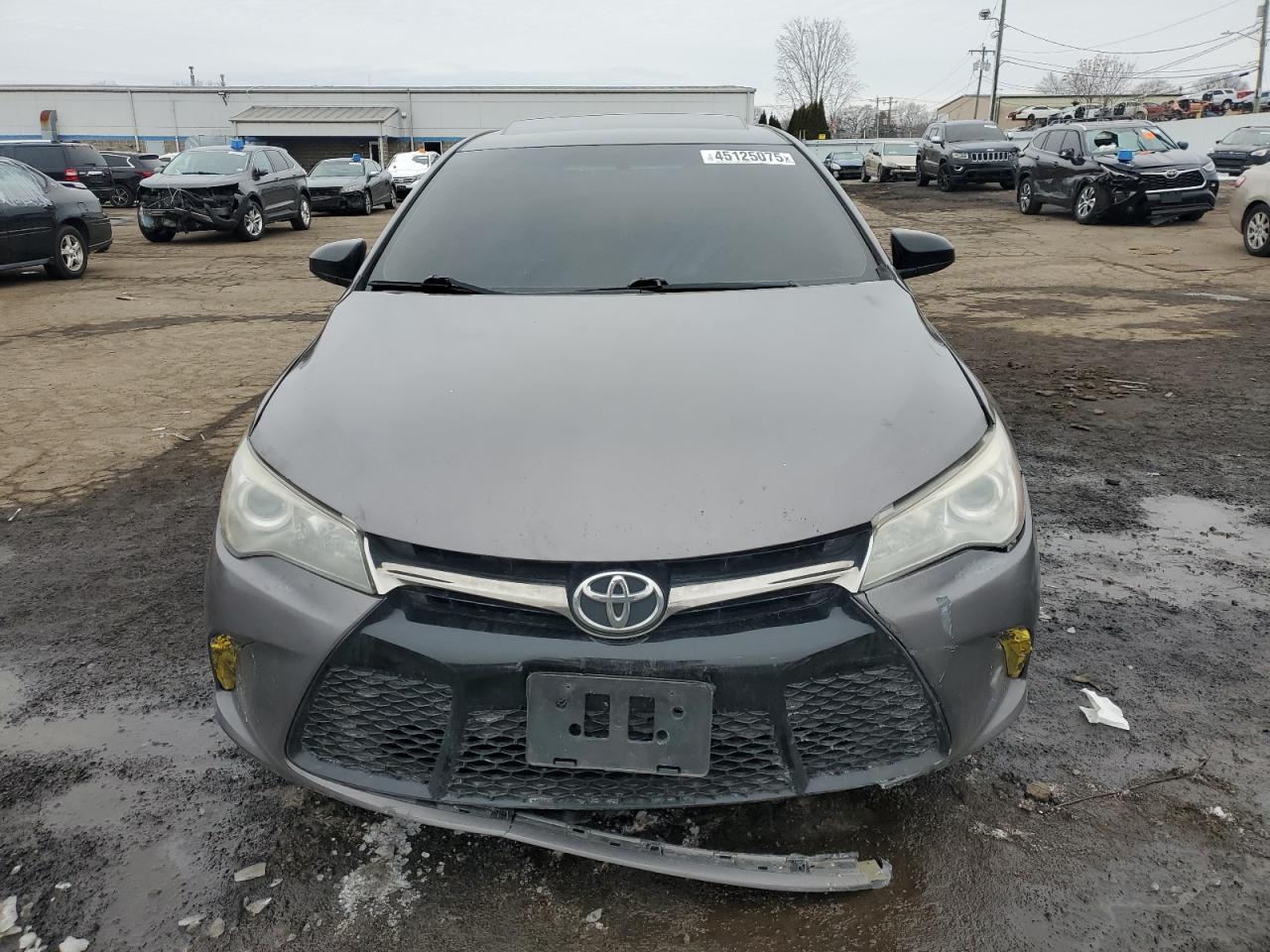 2015 Toyota Camry - Image 5