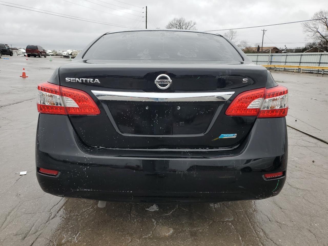 2015 Nissan Sentra - Image 6