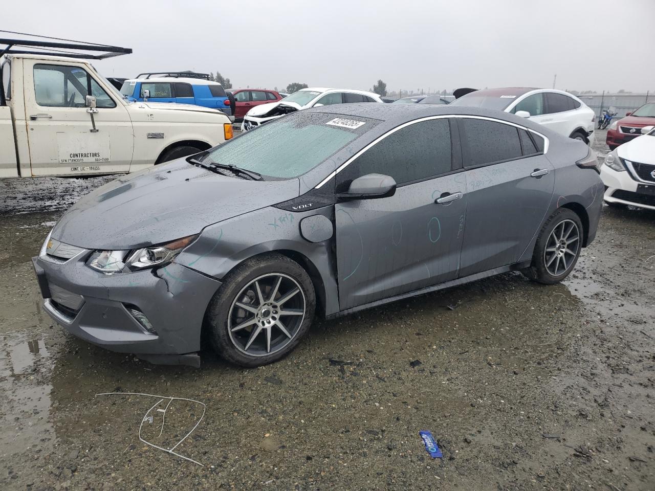 2019 Chevrolet Volt - Image 1