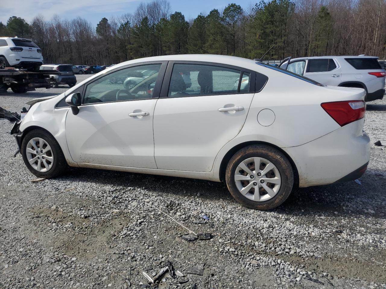 2015 Kia Rio - Image 2