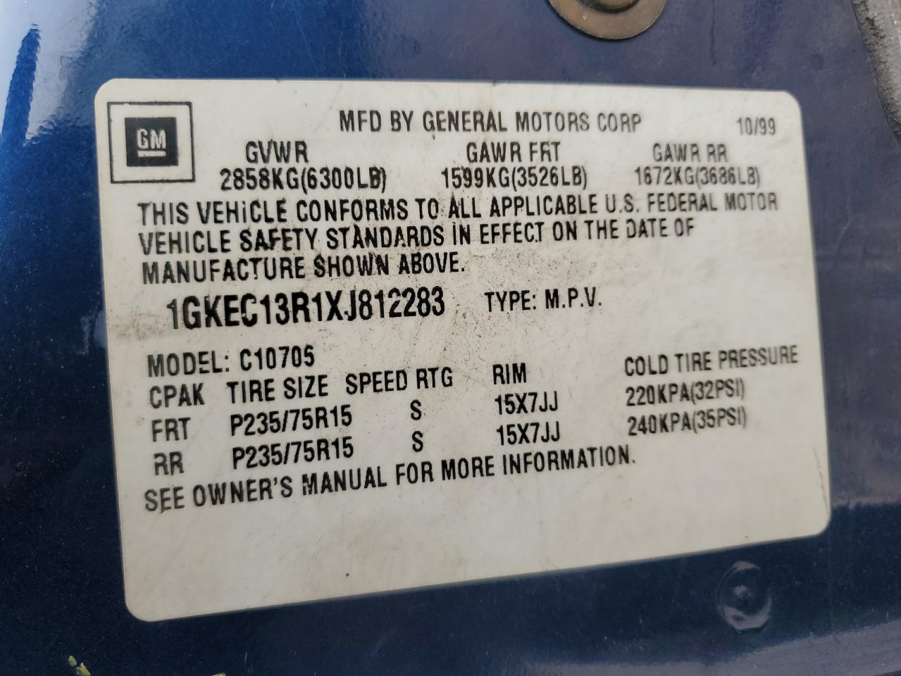 1999 GMC Yukon - Image 15