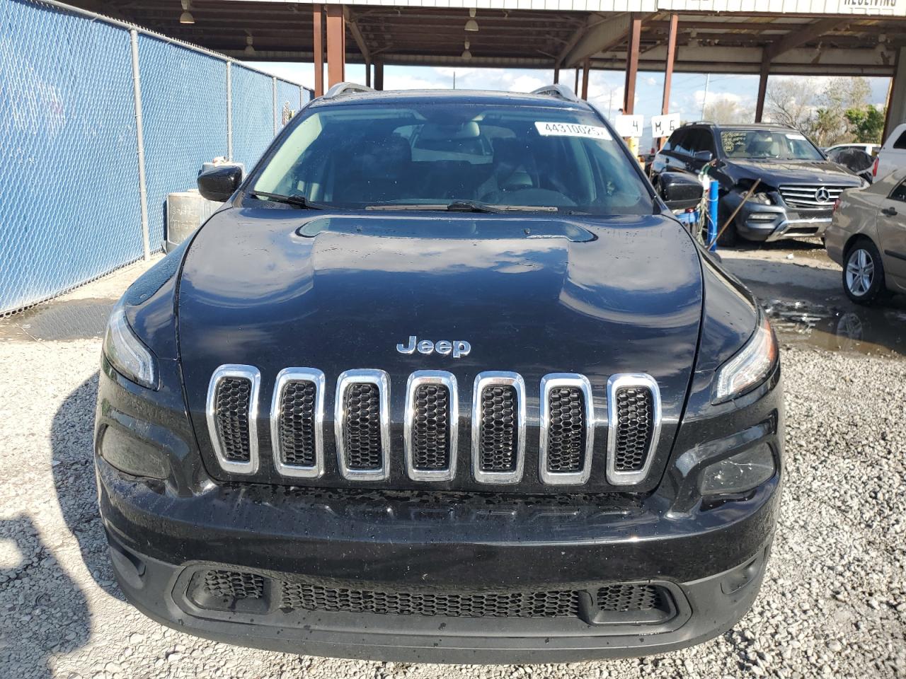 2018 Jeep Grand Cherokee - Image 5